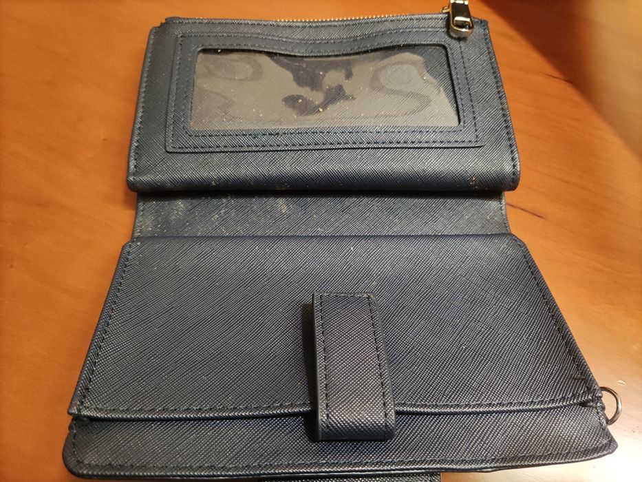 Porta Moedas da marca Parfois  em azul