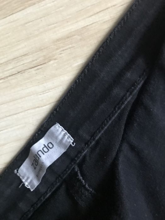 Czarne spodnie ciążowe Zalando r. S