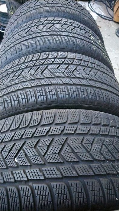 Jak nowe Pirelli Scorpion Winter 265 40 R22 106W xl Audi Q8 Jaguar F