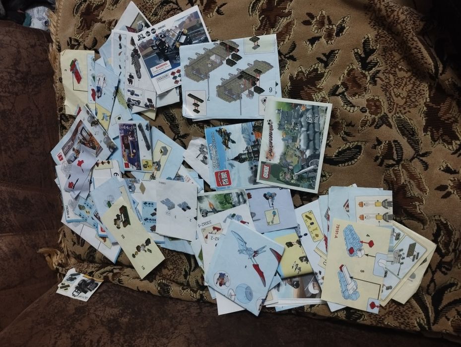 Продам кучу лега, наборы разных компаний, выпусков и годов.