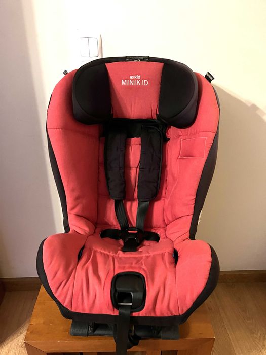 Cadeira Auto - Axkid Minikid (9-25Kgs)