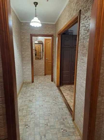 Продаж 3-к квартири вул. Реміснича