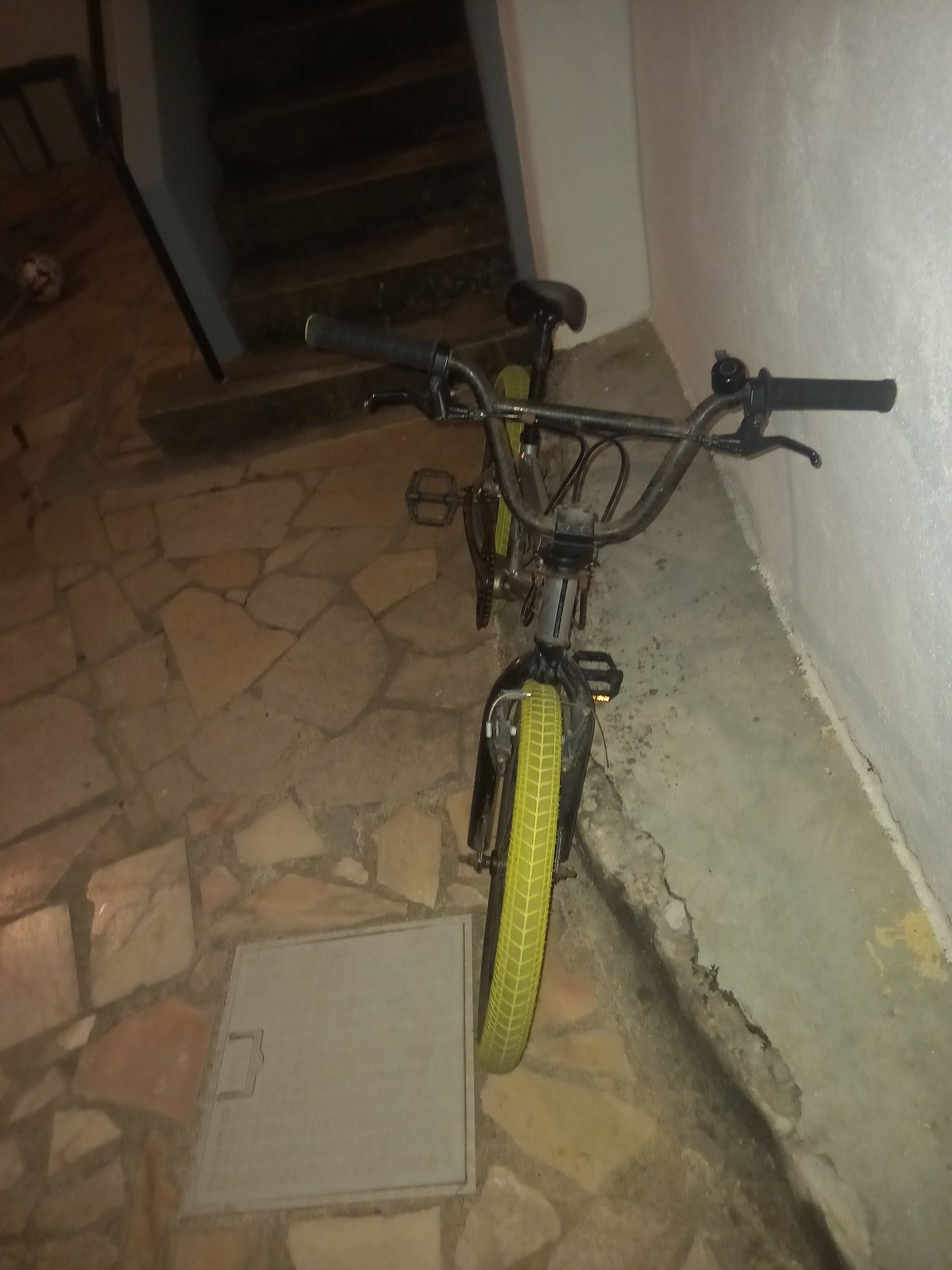 Bicicleta BMX 8-12y