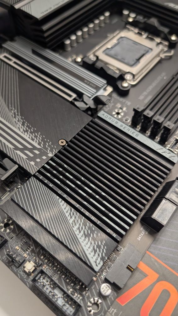 Aorus X670 Elite AX