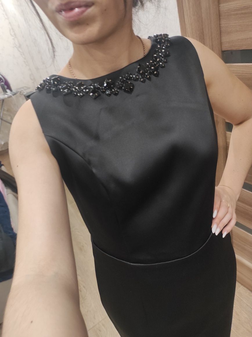 Чорне плаття 42-44 розмір