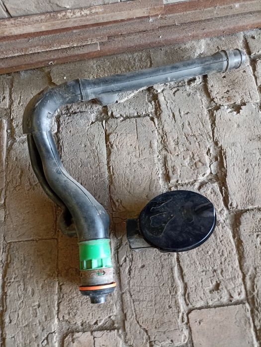 Горловина бака Форд Фієста