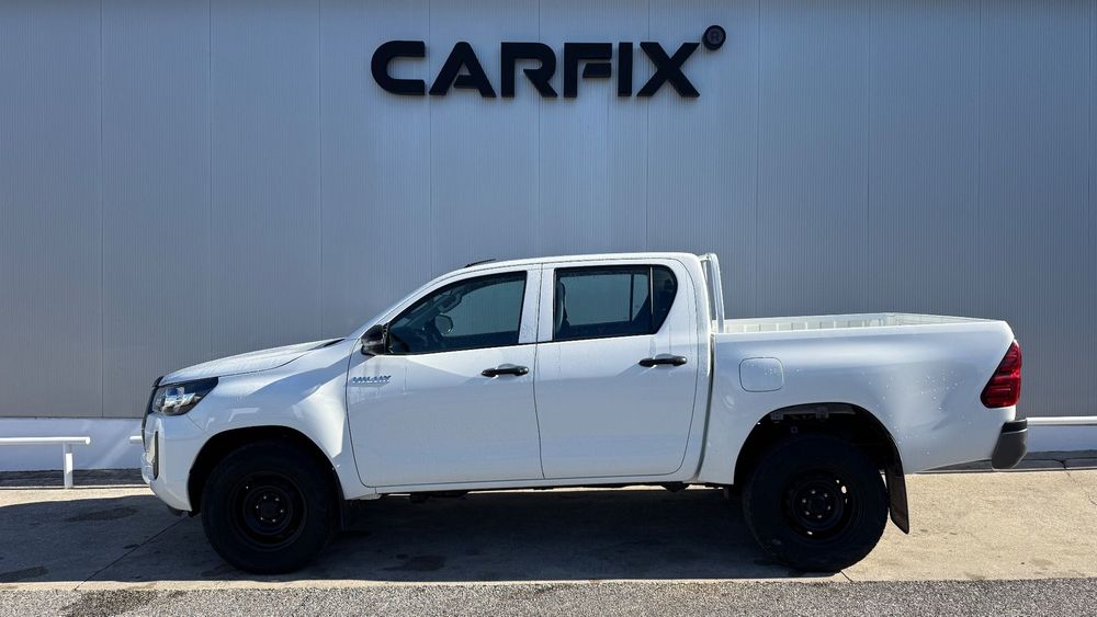 Toyota Hilux 2.4 D-4D 4WD CD CM