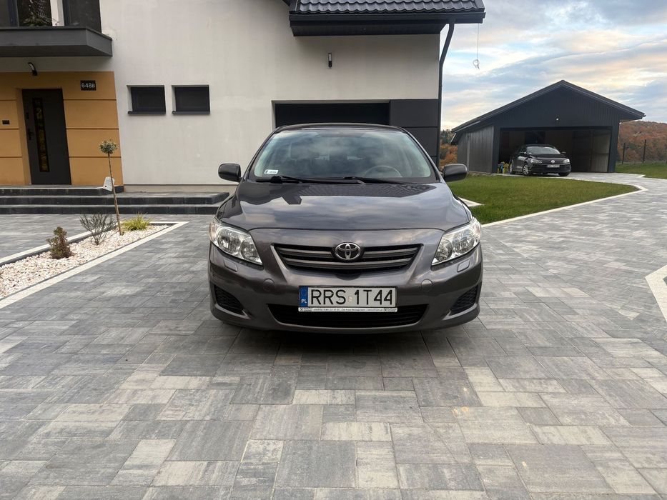 Toyota Corolla Toyota Corolla 2010 benzyna+gaz
