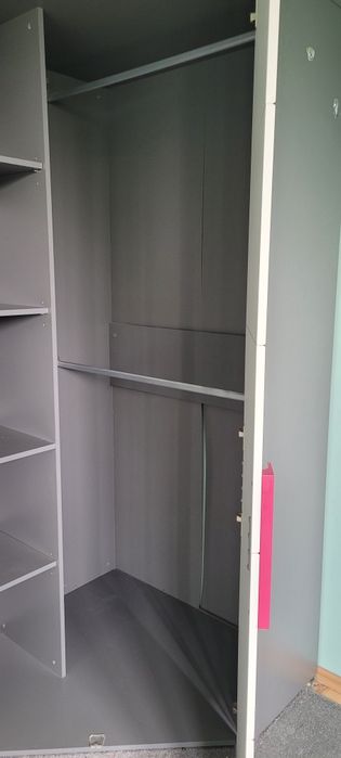 Zestaw mebli szafa narożna, biurko, szafka nocna