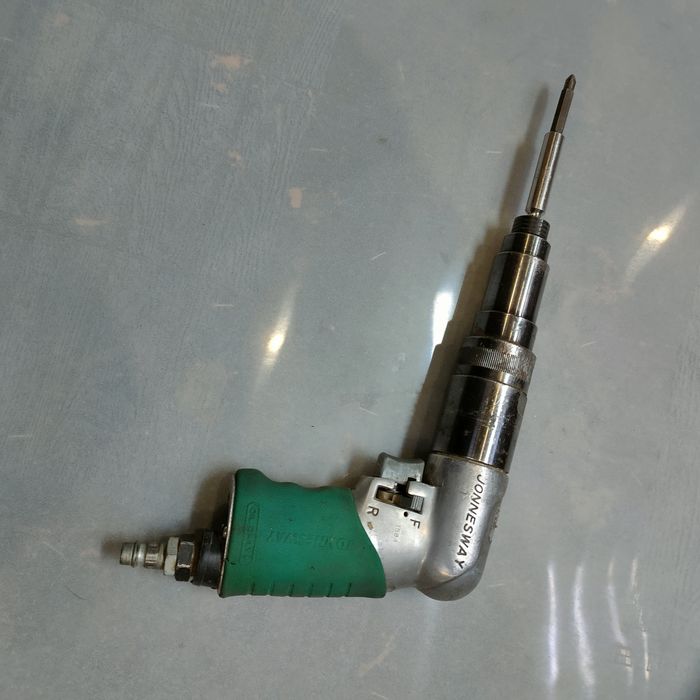 Пневмо шуруповёрт jonnesway