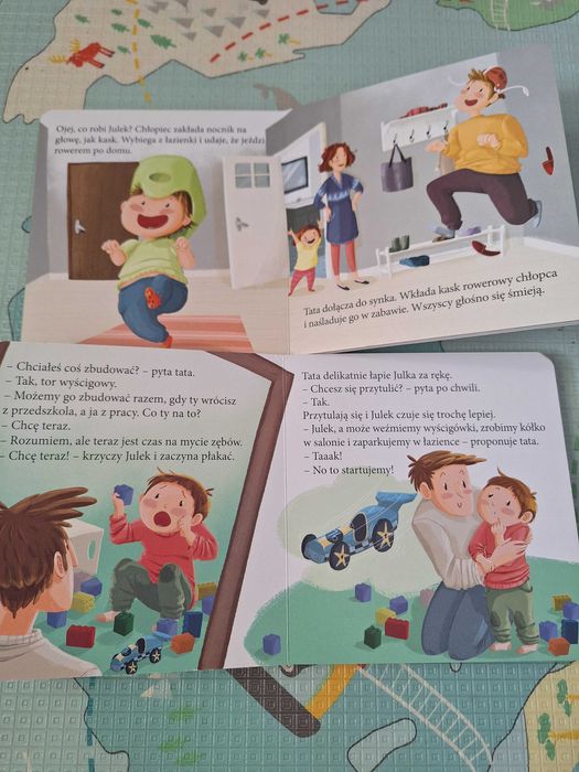 Ksiązki z serii Tosia i Julek. Tosia i Julek myją zęby i robią siku