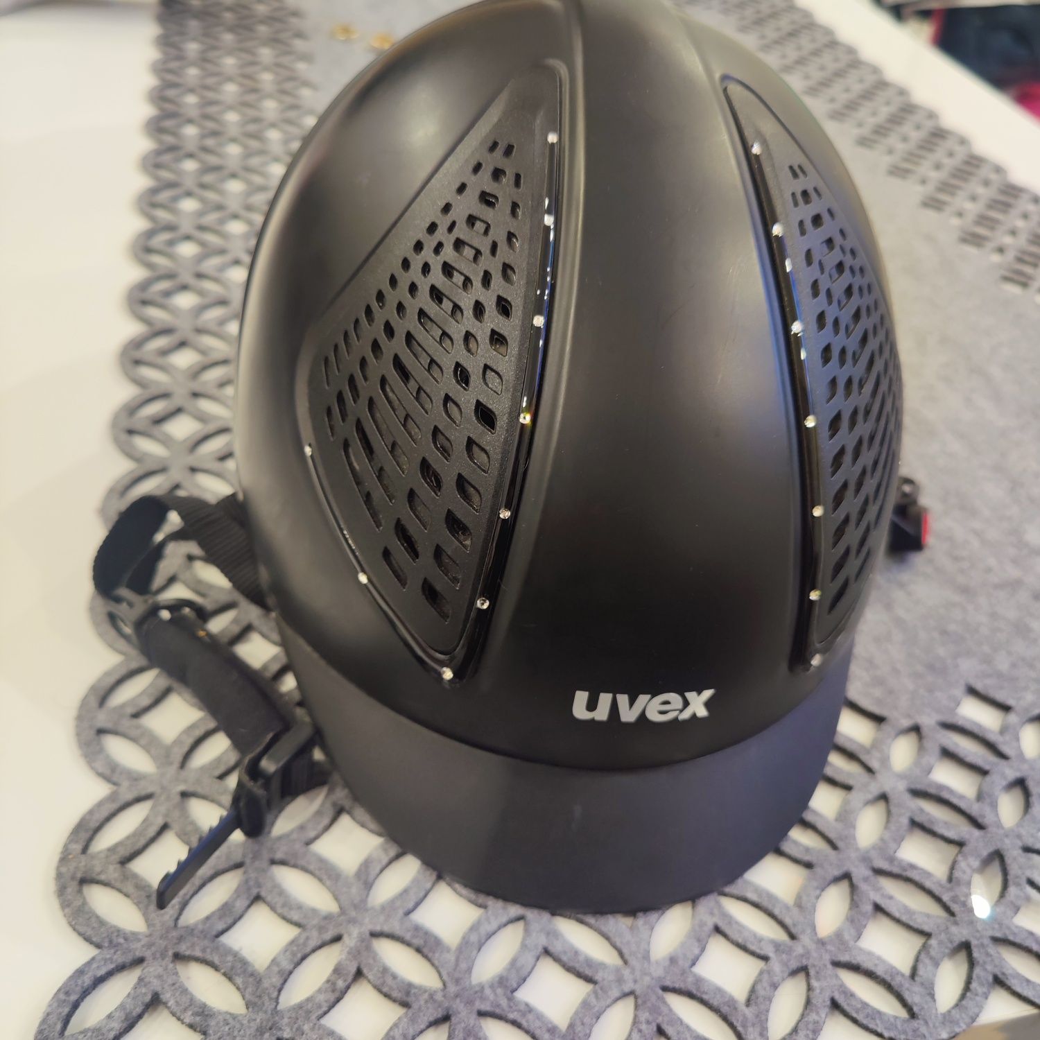 Kask Jeździecki Uvex Exxential II Glamour  52-55 cm (XXS-S) –nowy  Lek
