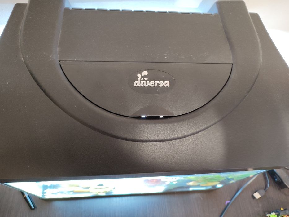 Sprzedam akwarium Diversa 25 litrów