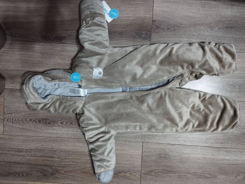 Комбинезон зимний новый