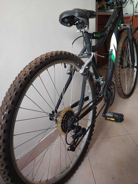 Bicicleta Bike Tour Preta