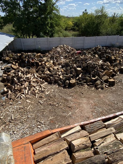 Дрова дубовые колотые, отличное качество