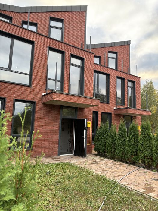 Газифікований таун з чарівним краєвидом