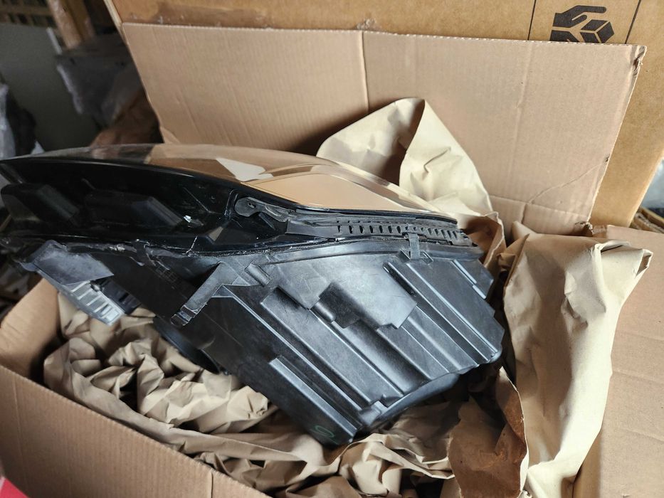 Ціла Audi A4 B9 2020- передня ліва FULL LED фара Європа 8W0941033D