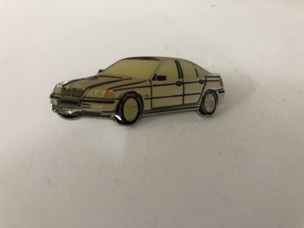 Pin BMW serie 3 - novo