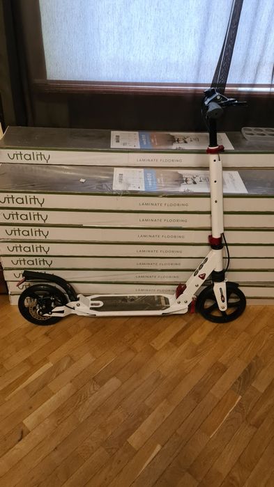 Самокат на дисковых тормозах