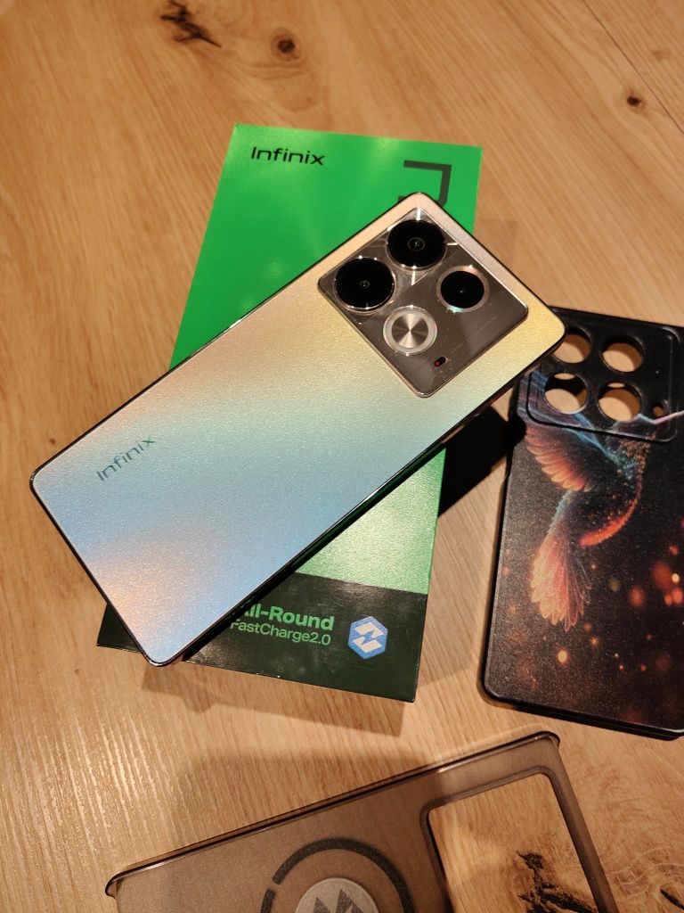 Infinix note 40 256 GB stan idealny