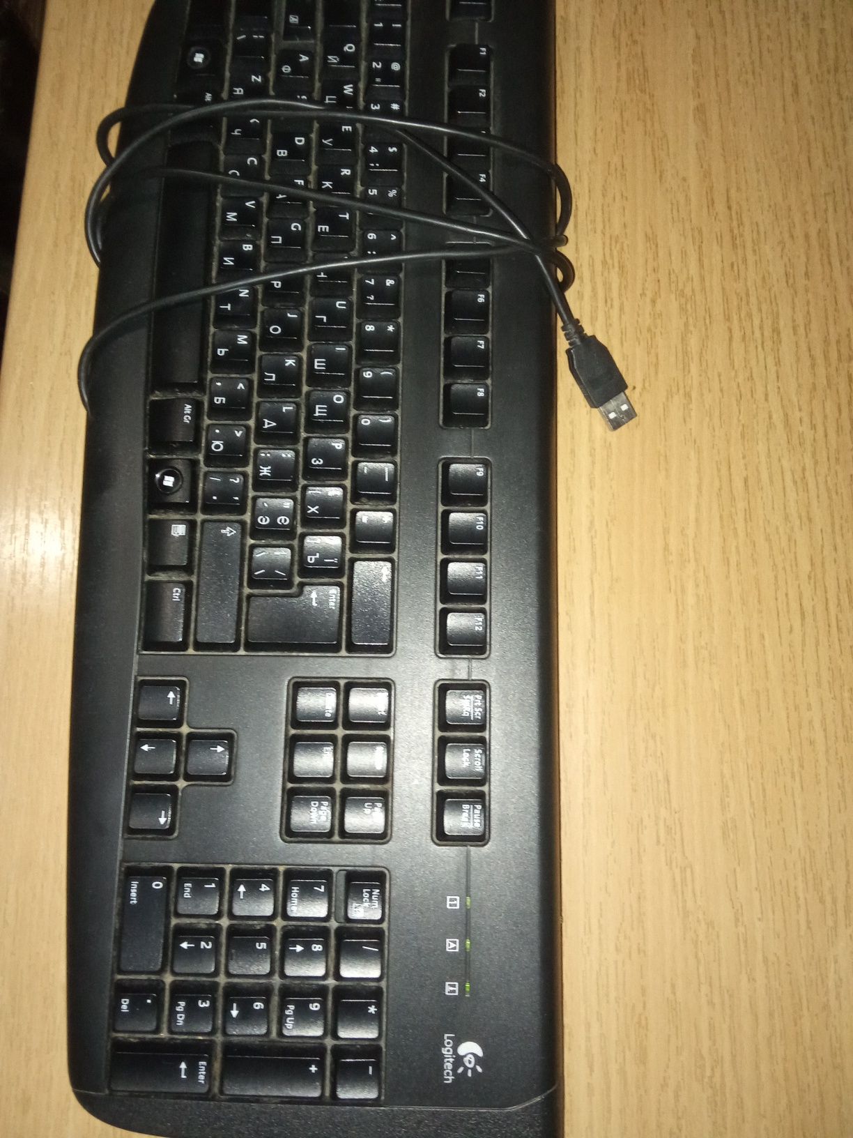 Клавиатура к компютеру