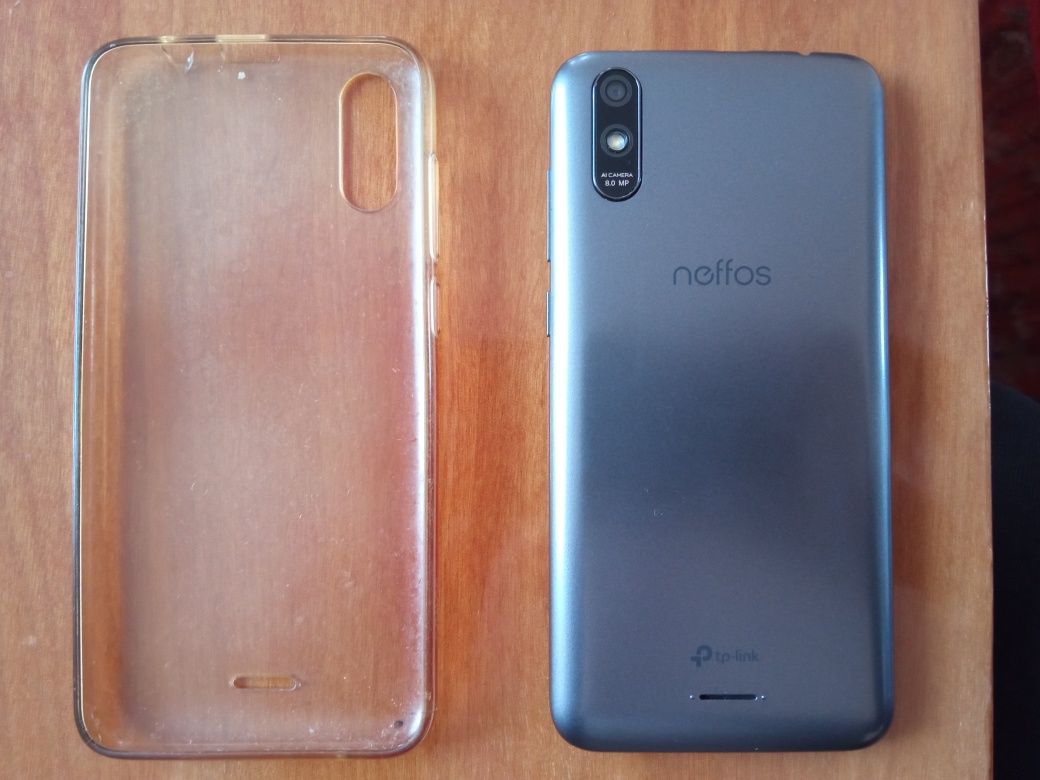 Смартфон Neffos C7s