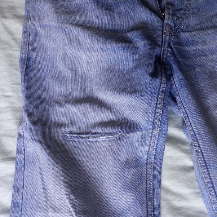 Calças azuis da Tiffosi para homem.