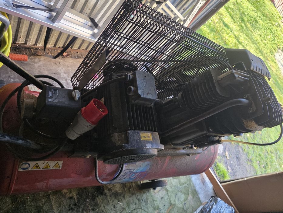 Kompresor duży używany