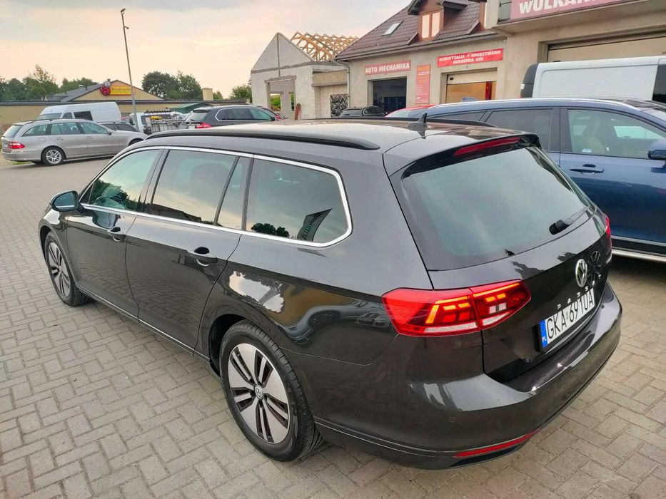 VW Passat B8 Evo Busines DSG 2,0TDI