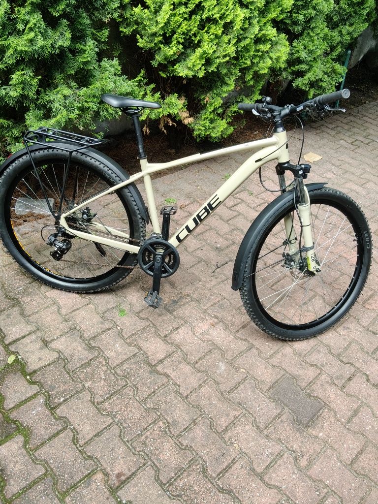 Rower Cube rama L