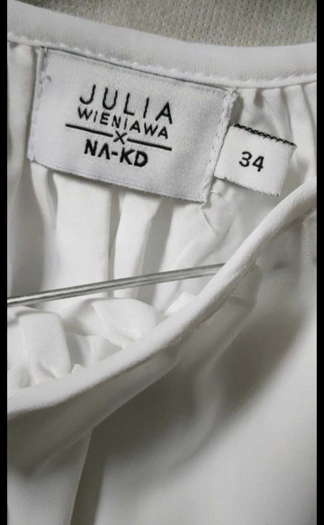 Biała sukienka NA-KD z kolekcji Julii Wieniawy