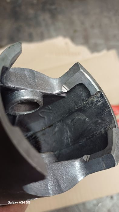 Поршня Юпитер .   Розмір 61.97.Рані моделі .ссср ,