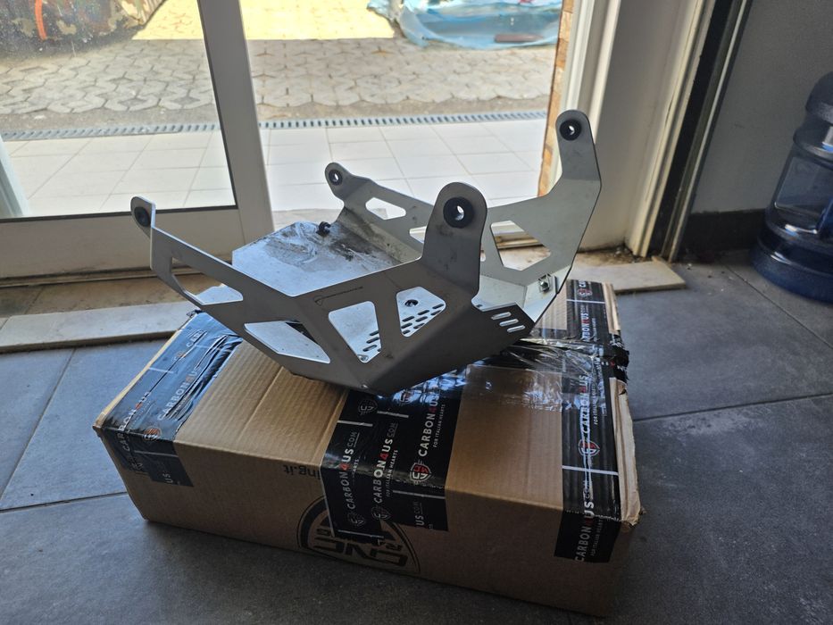 Protetor escape Ducati Multistrada V4S