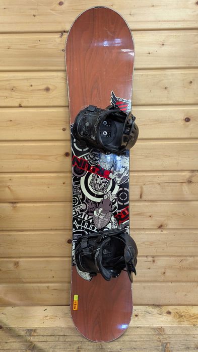 Deska snowboardowa Nitro Brawler 132 cm + wiązania (786)