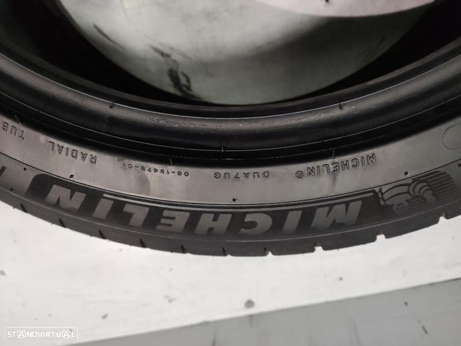 2 pneus semi novos 225-45r18 michelin - oferta dos portes 120 EUROS