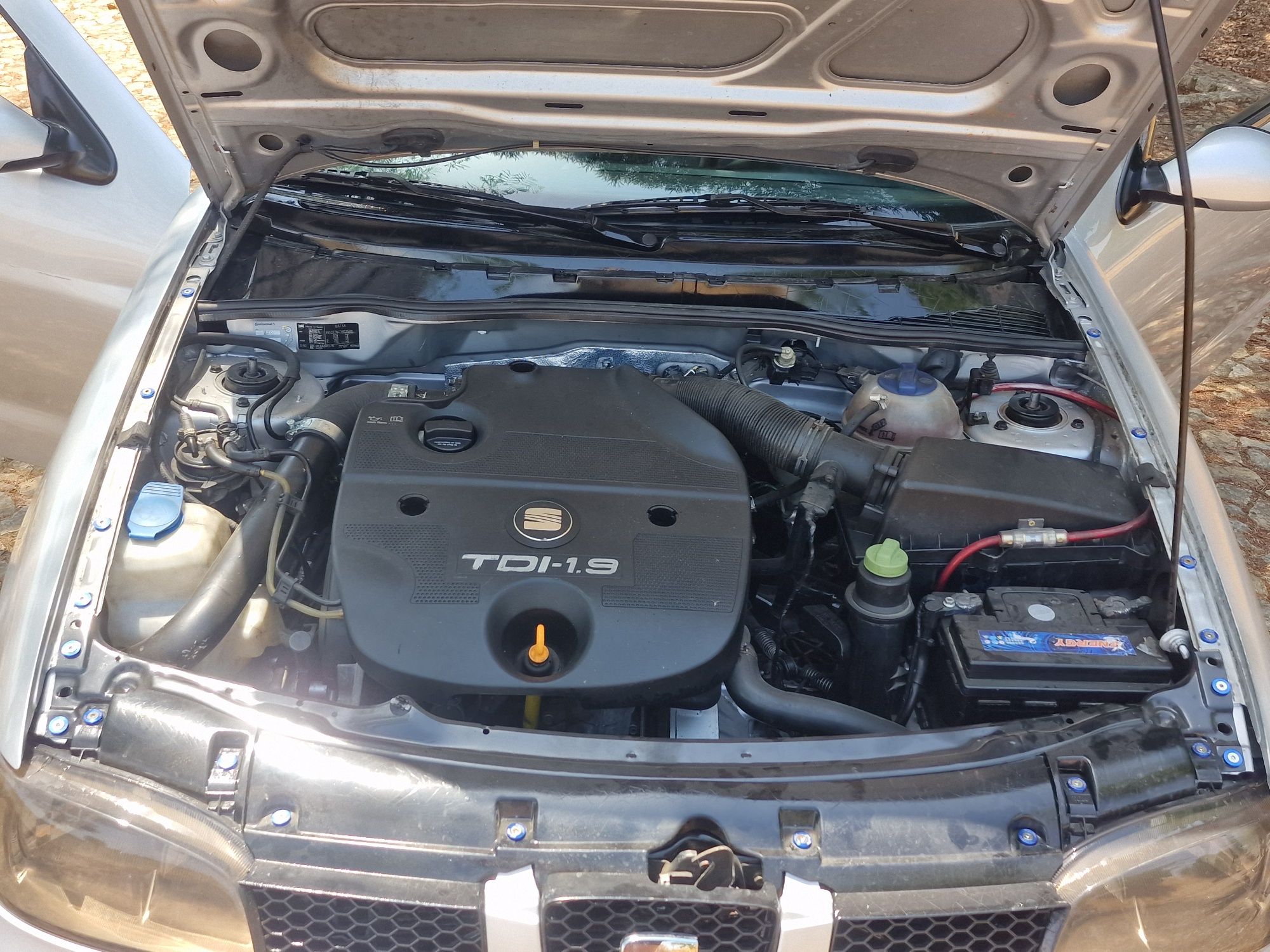 Vendo ou troco seat ibiza 6k2