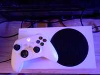 Xbox series S + pad+ gra