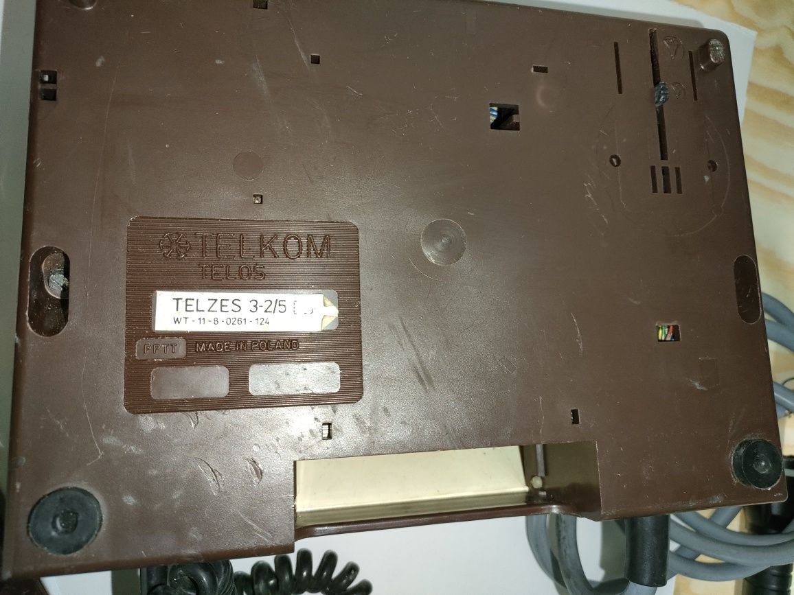 Telefon Telkom Telos Telzes 3-2/5 stacjonarny dyrektora