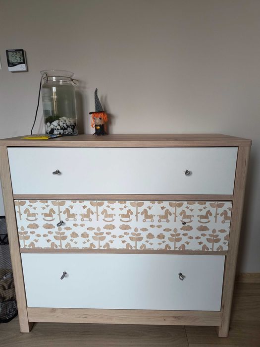 Szafa z komoda dziecięca