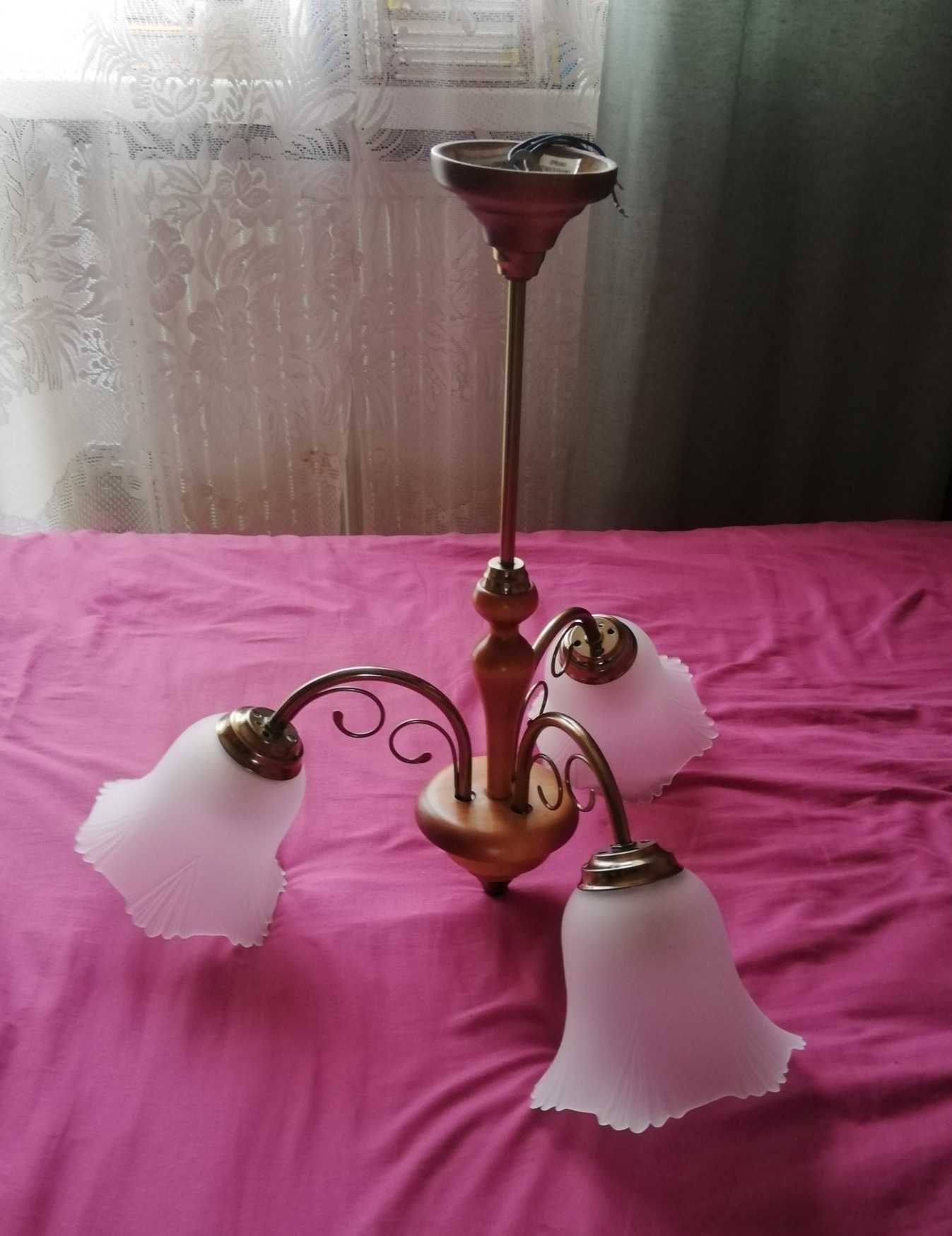 Żyrandol lampa wisząca do salonu 3 klosze dzwonki metal + drewno PRL