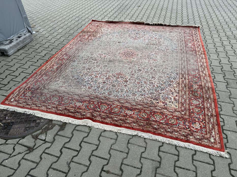 Orientalny dywan VINTAGE z przetarcami okazyjna cena