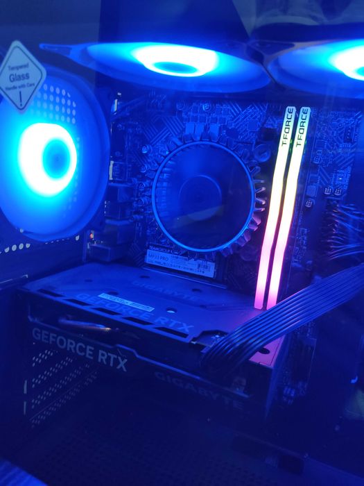 PC Gaming (GeForce RTX 4060, Intel i5 13400F RAM 16gb) c garantia