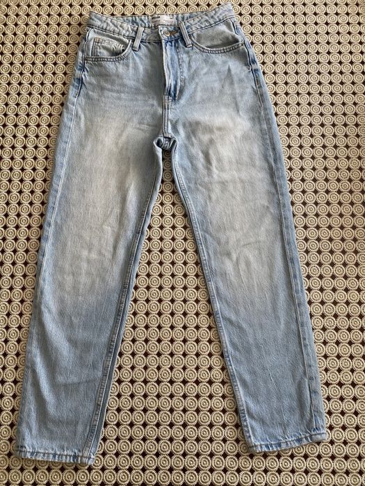 Блакитні джинси