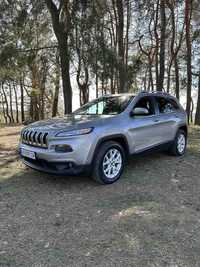 Продам Jeep Cherokee