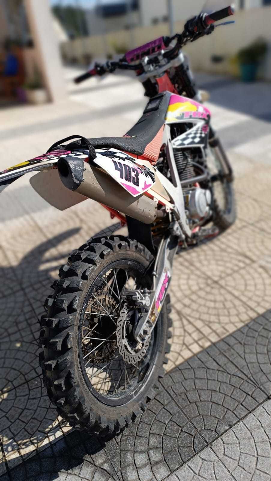 AJP PR4 240 Enduro