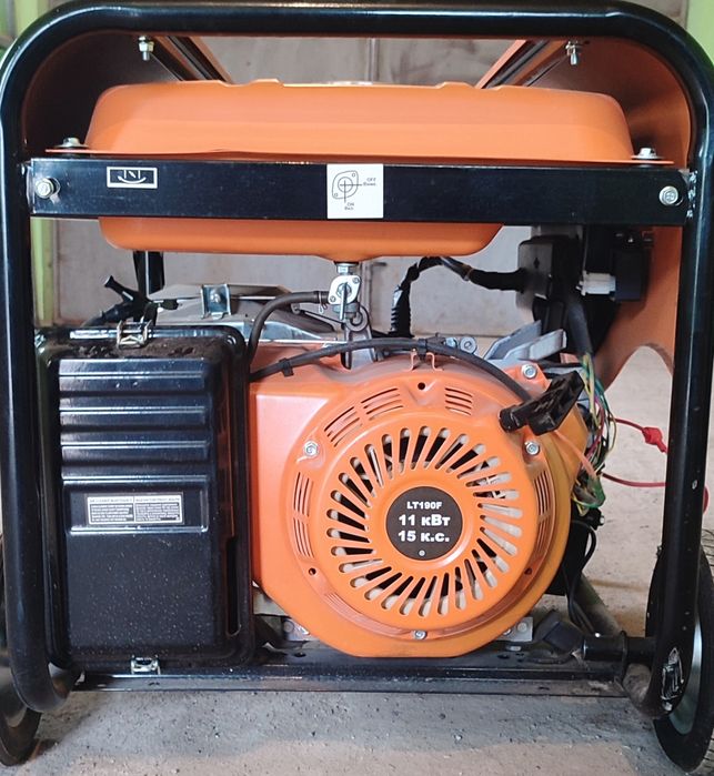 Генератор бензиновий