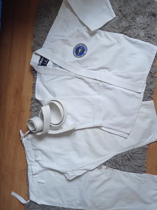 Strój do teakwondo 130 cm