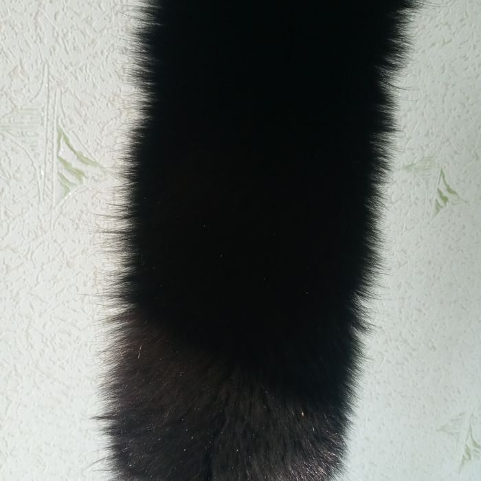 Куртка новая  с капюшоном