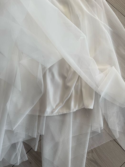 Dluga spódnica maxi biała